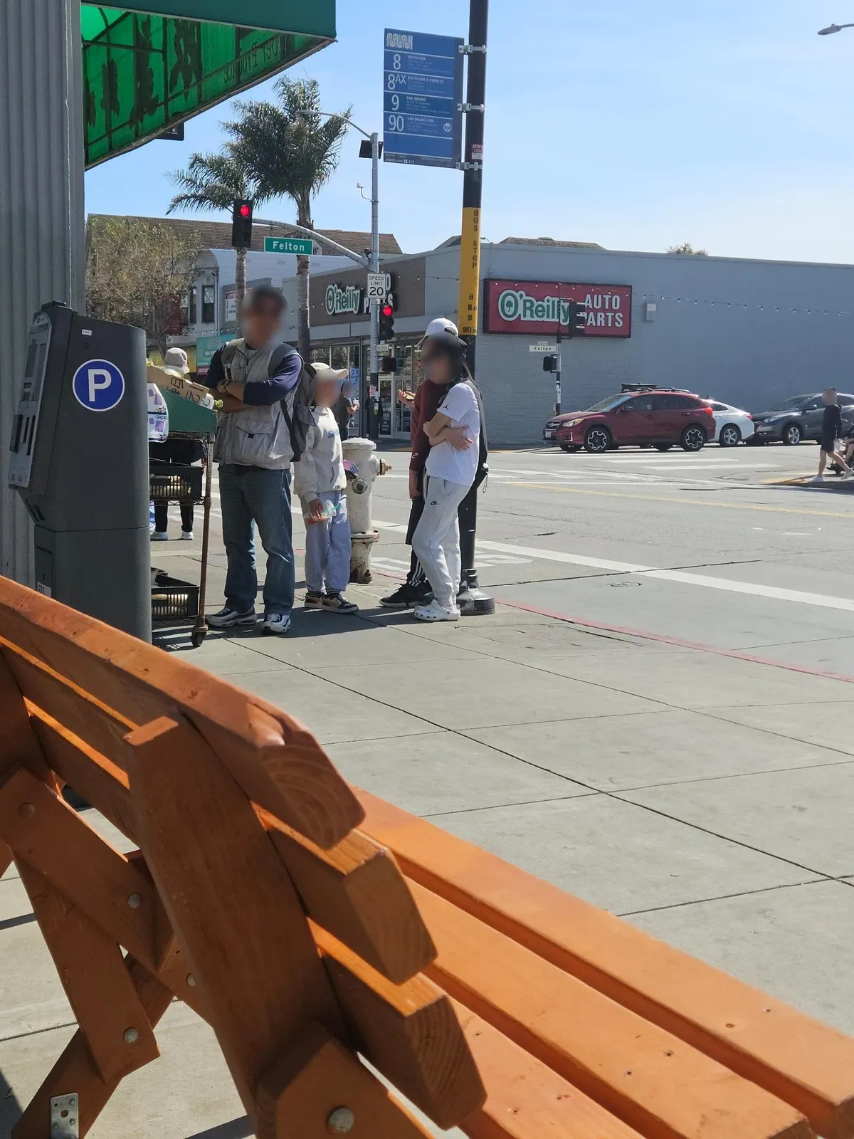 Photo of the bench.