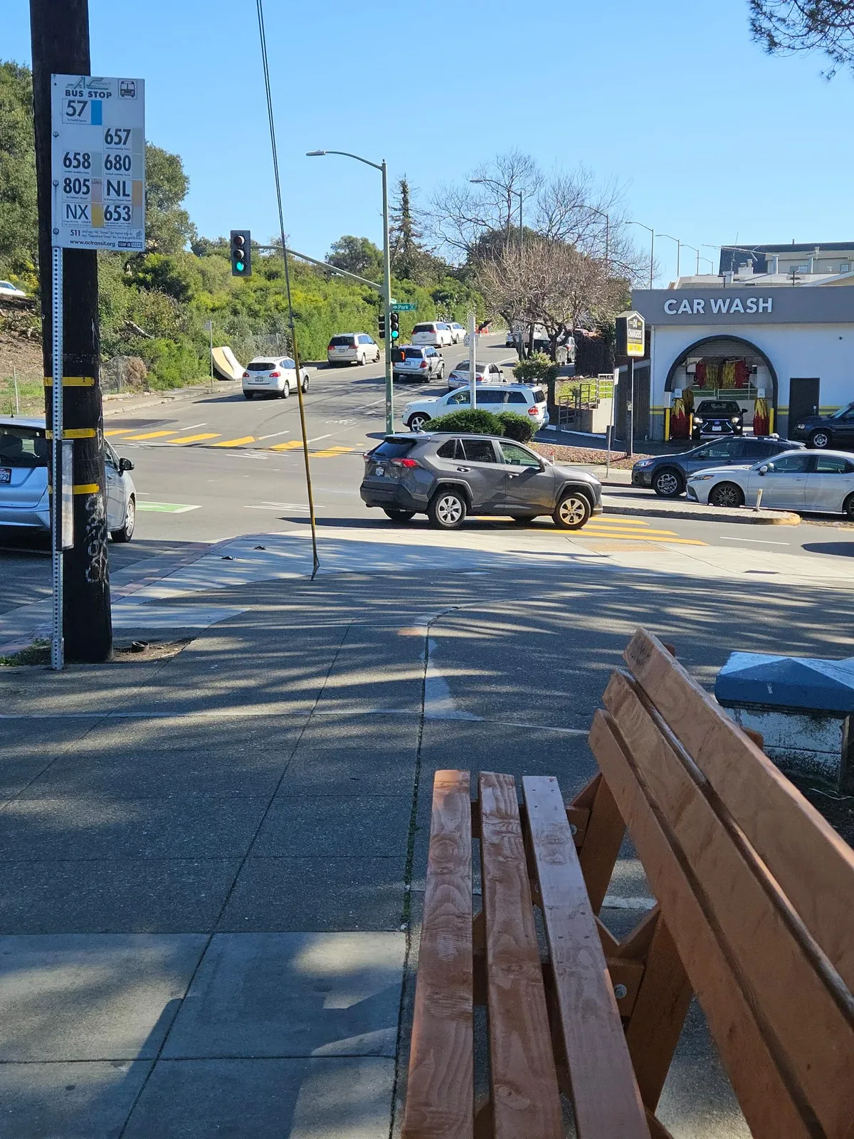 Photo of the bench.
